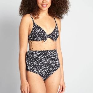 ModCloth Claudia Ditsy Floral Bikini Top